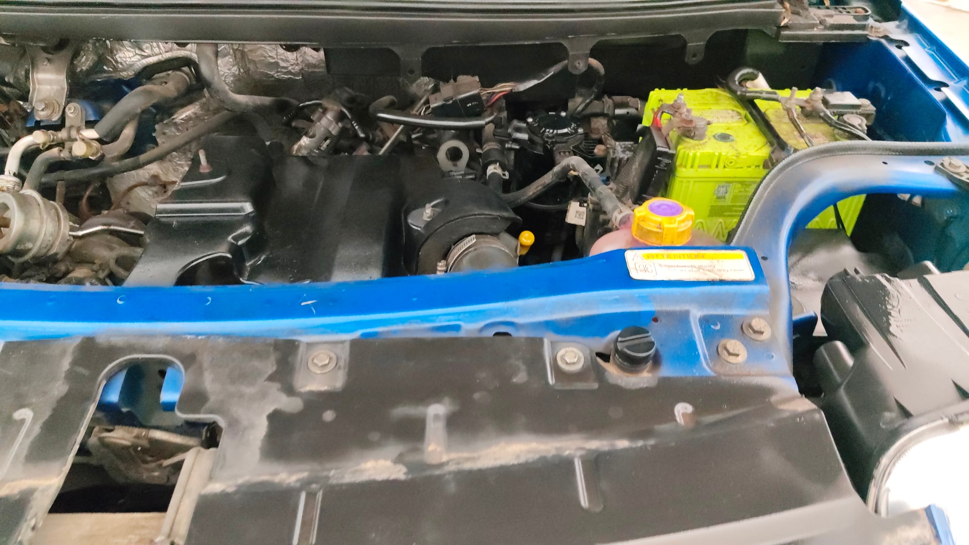 Used 2016 Mahindra TUV300 Used 2016 Mahindra TUV300