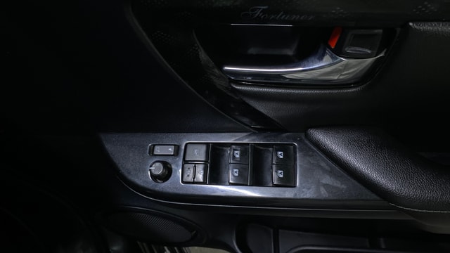 View Toyota Fortuner Image 40 Used Toyota Fortuner Image 40