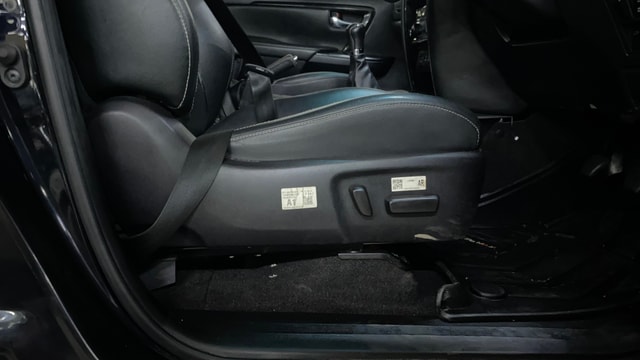 View Toyota Fortuner Image 12 Used Toyota Fortuner Image 12