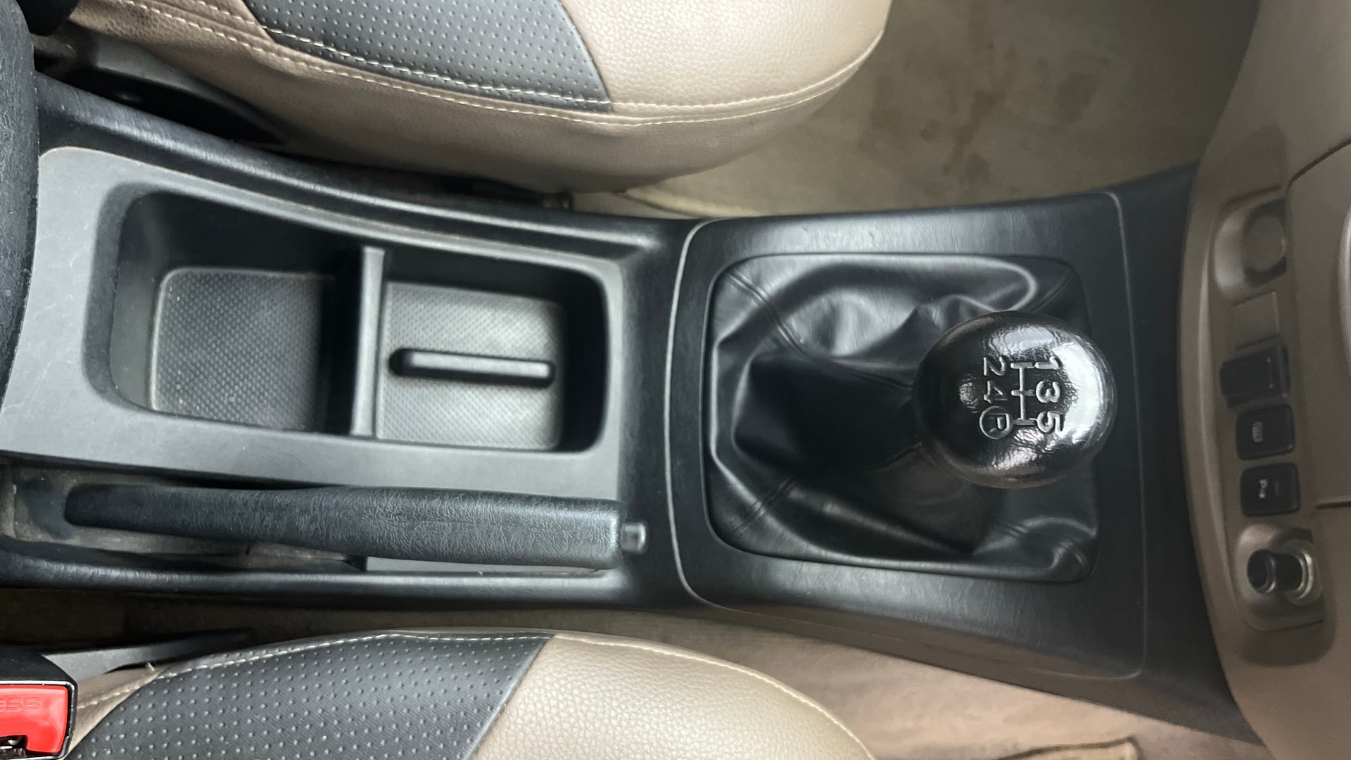 Used 2015 Toyota Innova Used 2015 Toyota Innova