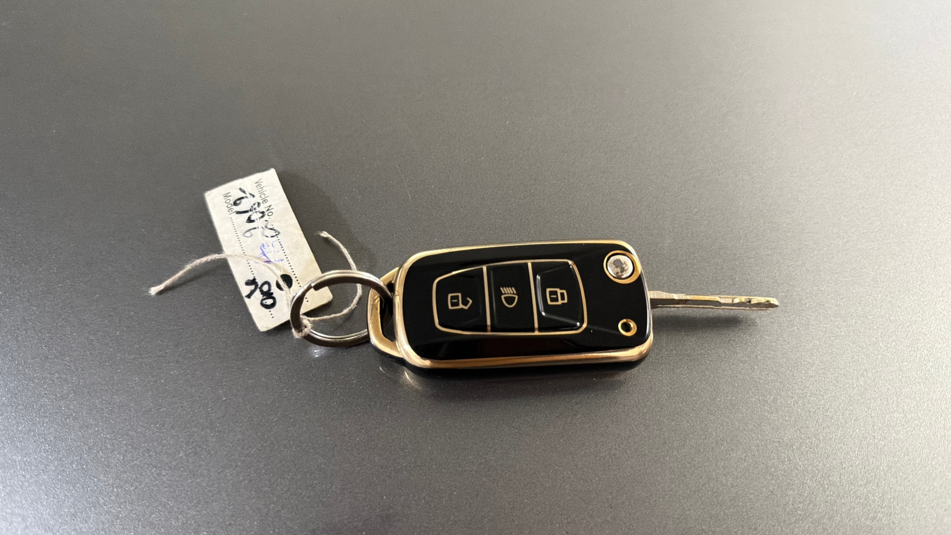 View 2019 Tata Tiago Revotorq XB Image 26 Used 2019 Tata Tiago Revotorq XB Image 26