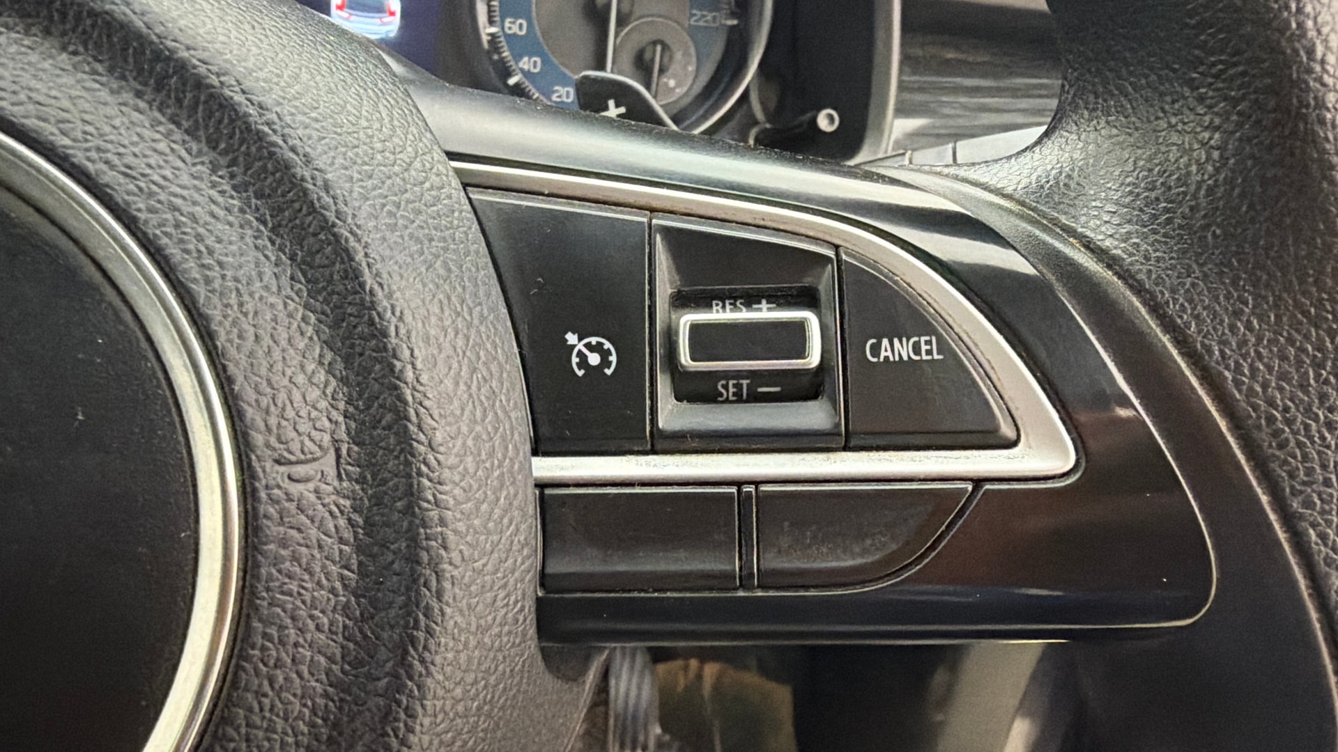 View 2024 Maruti Suzuki 1000 Base Variant Image 3 Used 2024 Maruti Suzuki 1000 Base Variant Image 3