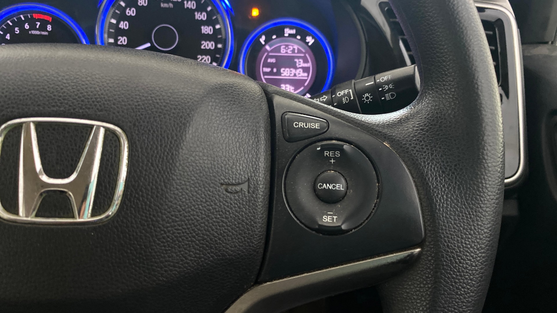 View 2014 Honda City ZX MT Diesel Anniversary Edition Image 3 Used 2014 Honda City ZX MT Diesel Anniversary Edition Image 3