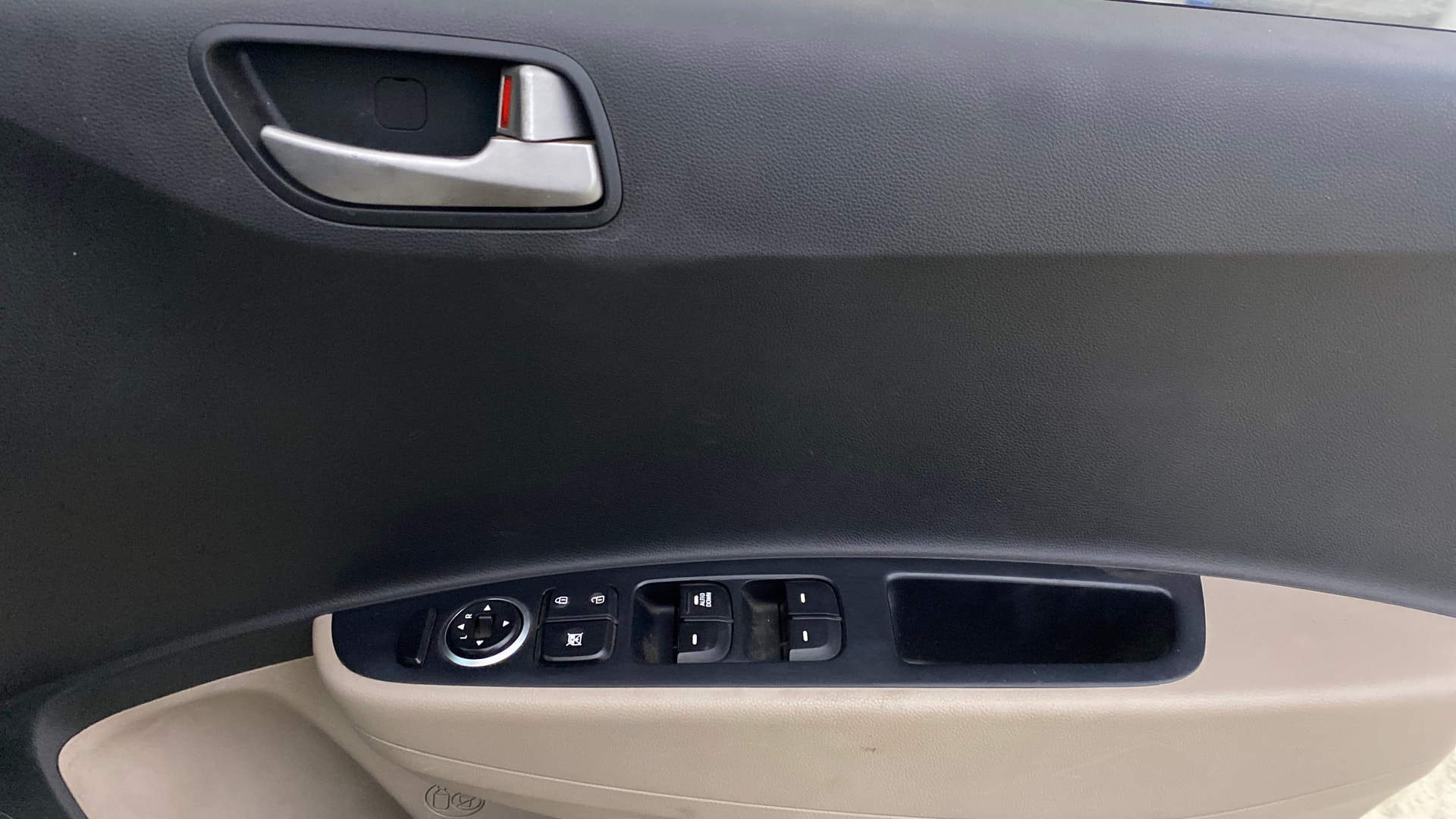 View 2015 Hyundai Xcent E Petrol Image 32 Used 2015 Hyundai Xcent E Petrol Image 32