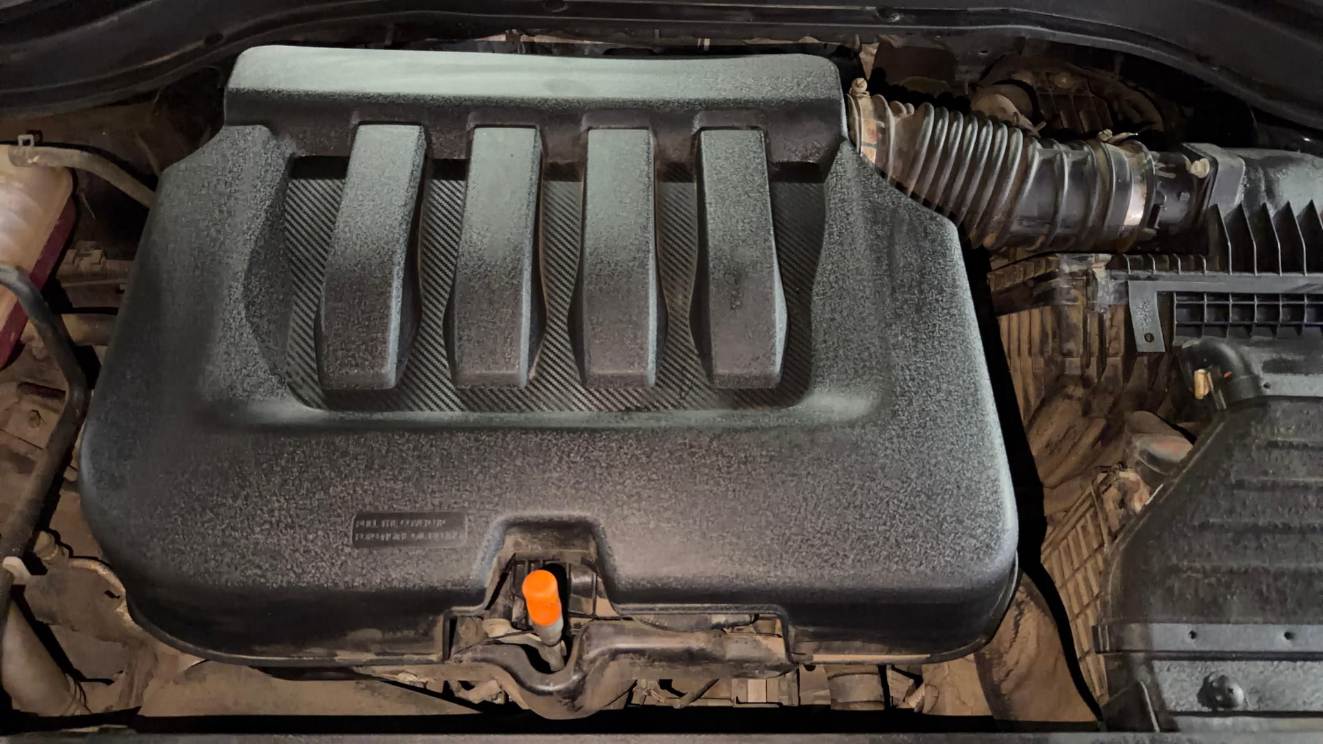 View 2023 Mahindra XUV700 MX Petrol 5 STR Image 41 Used 2023 Mahindra XUV700 MX Petrol 5 STR Image 41