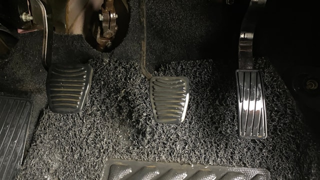 View Mahindra KUV100 Image 9 Used Mahindra KUV100 Image 9
