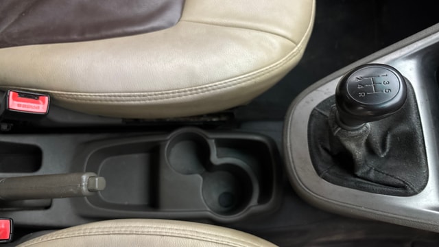 View Hyundai i10 Image 37 Used Hyundai i10 Image 37