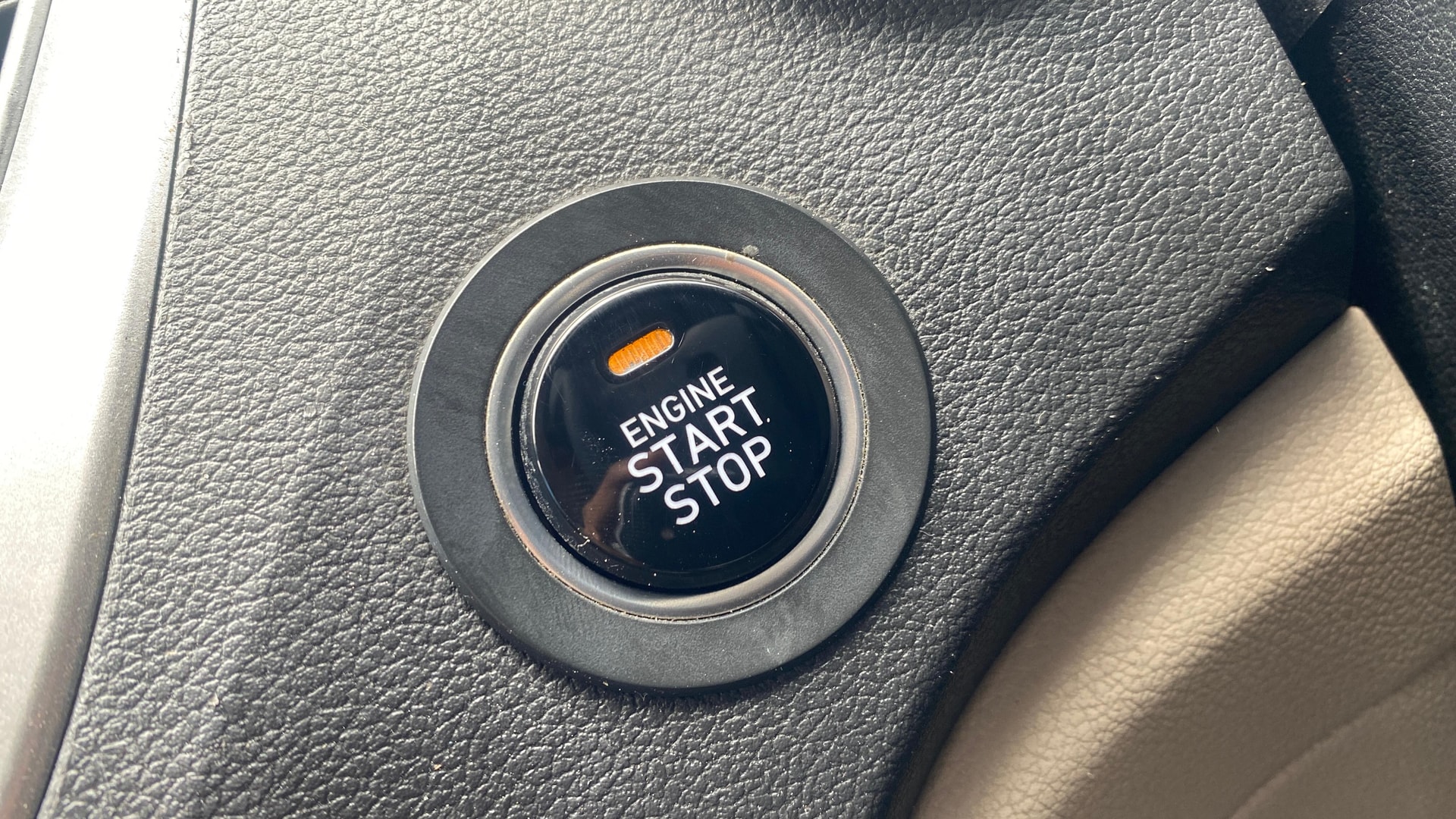 View 2019 Hyundai Verna 1.6 VTVT SX Image 35 Used 2019 Hyundai Verna 1.6 VTVT SX Image 35