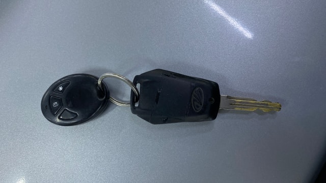 View Mahindra KUV100 Image 18 Used Mahindra KUV100 Image 18