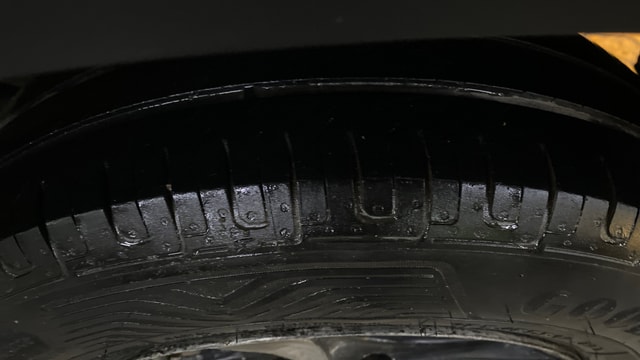 View Mahindra KUV100 Image 11 Used Mahindra KUV100 Image 11
