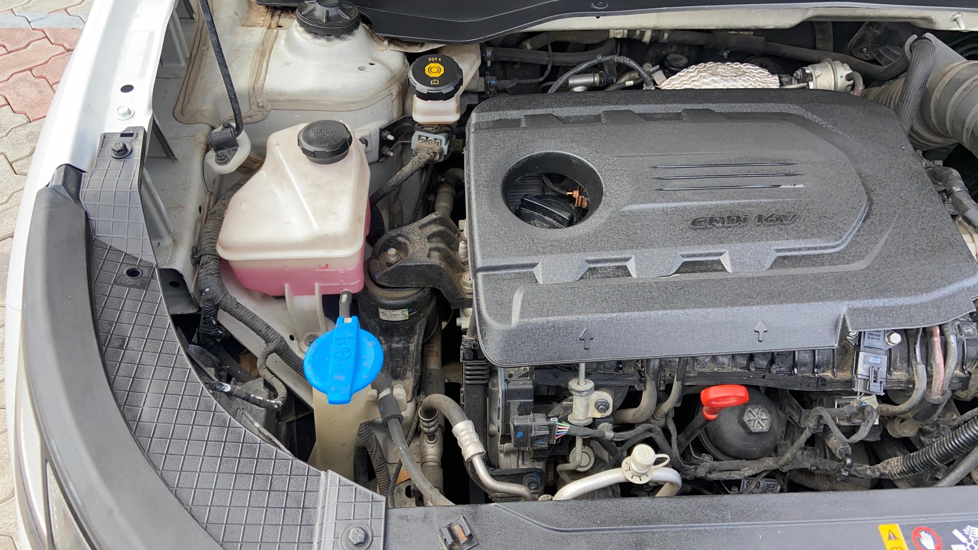 View 2022 Hyundai Venue S Plus 1.5 Diesel MT Image 13 Used 2022 Hyundai Venue S Plus 1.5 Diesel MT Image 13