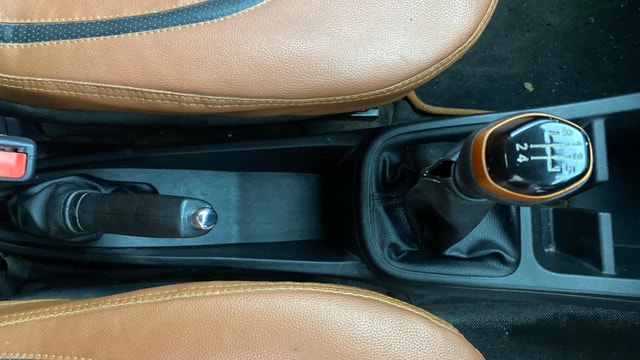 View Renault Kwid Image 38 Used Renault Kwid Image 38