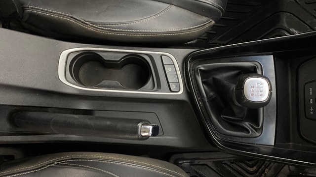 View MG Hector Image 43 Used MG Hector Image 43