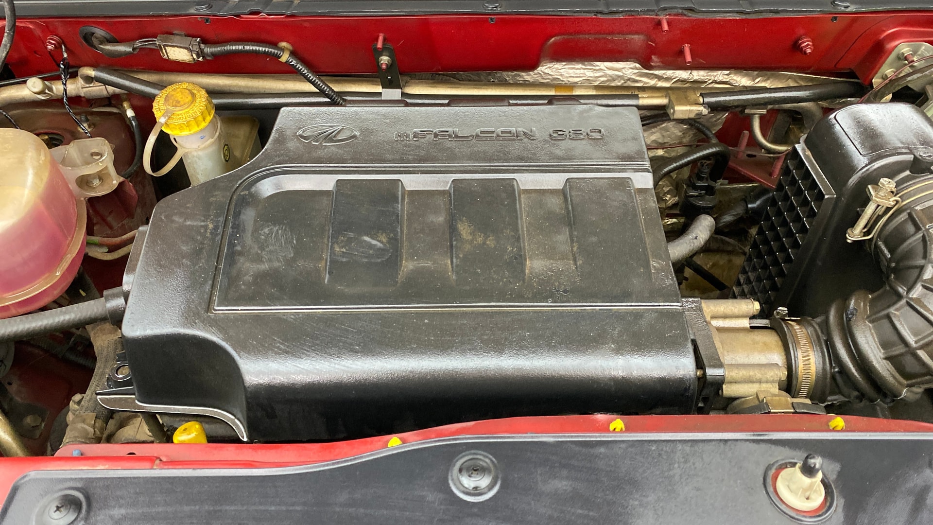 View 2018 Mahindra KUV100 K2 Petrol BS IV Image 41 Used 2018 Mahindra KUV100 K2 Petrol BS IV Image 41