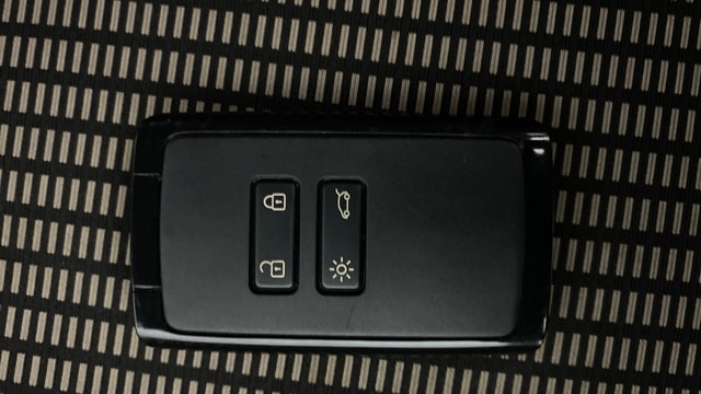 View Renault Triber Image 19 Used Renault Triber Image 19