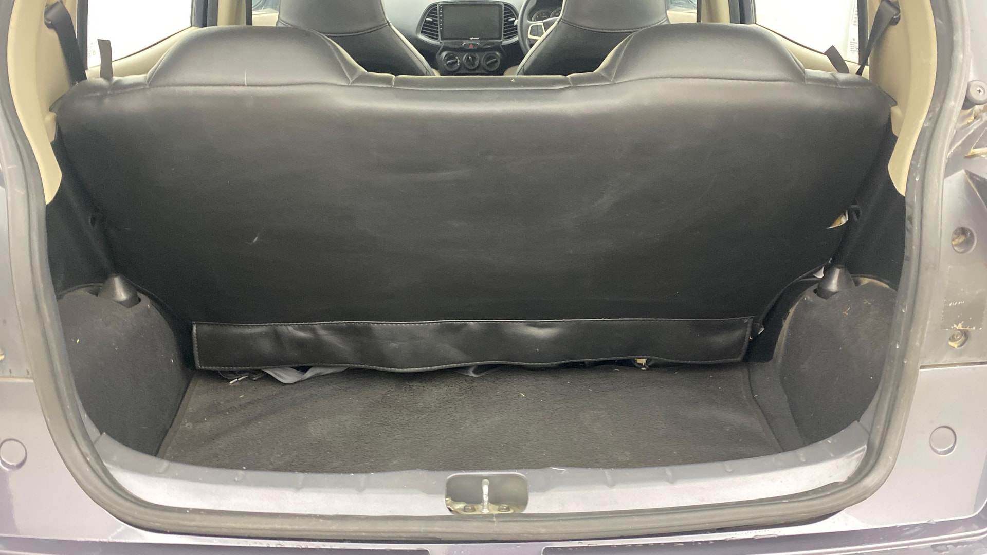 View 2019 Hyundai New Santro Magna AMT Image 10 Used 2019 Hyundai New Santro Magna AMT Image 10