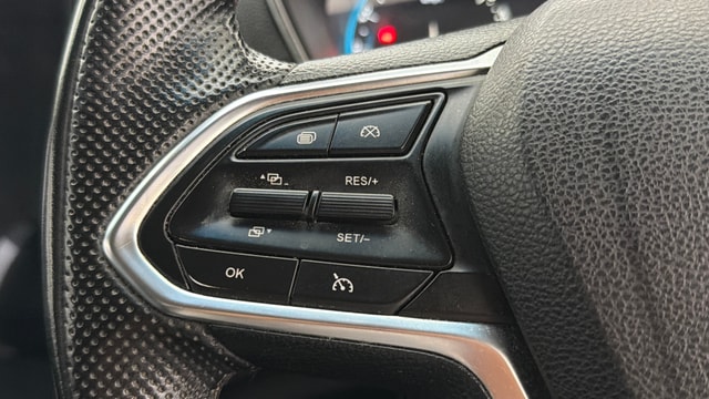 View MG Hector Image 3 Used MG Hector Image 3