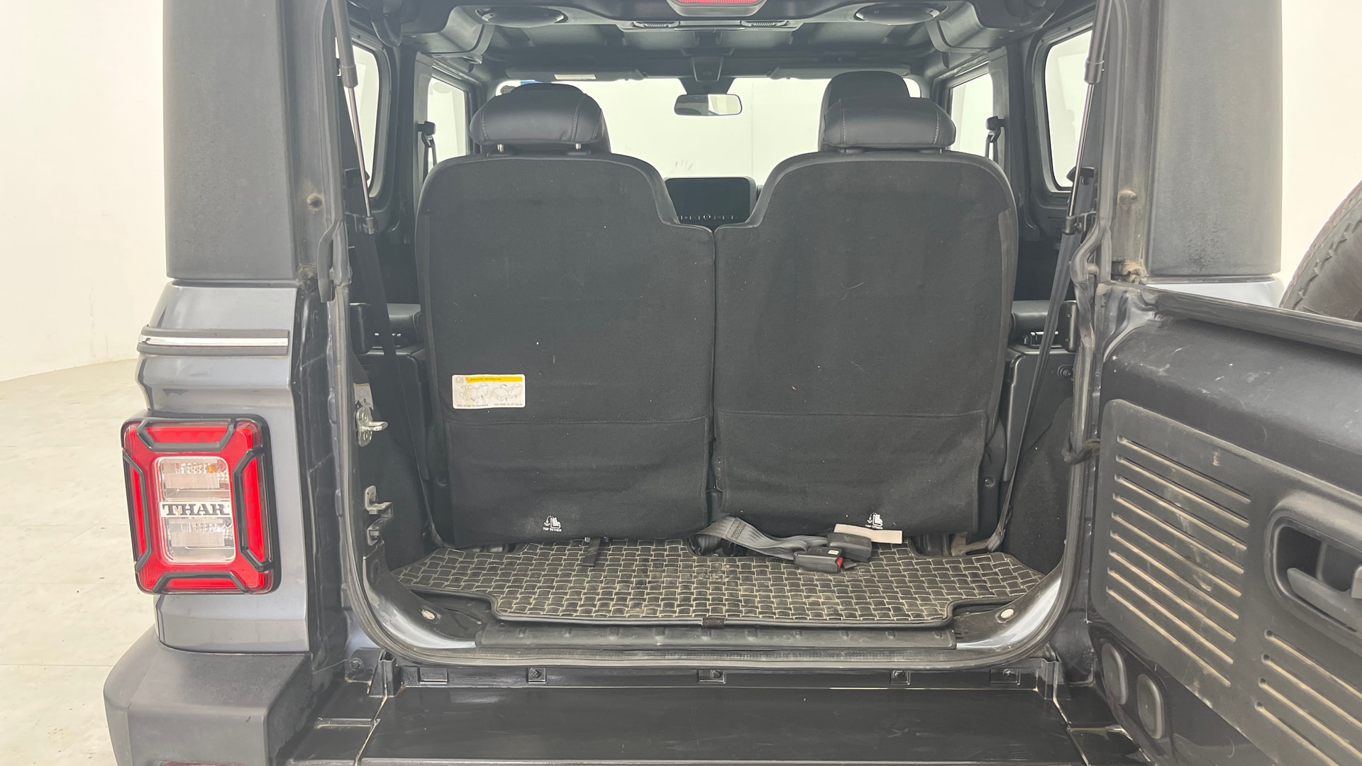 View 2024 Mahindra Thar AX Standard Manual Soft Top 6 Seater Image 11 Used 2024 Mahindra Thar AX Standard Manual Soft Top 6 Seater Image 11