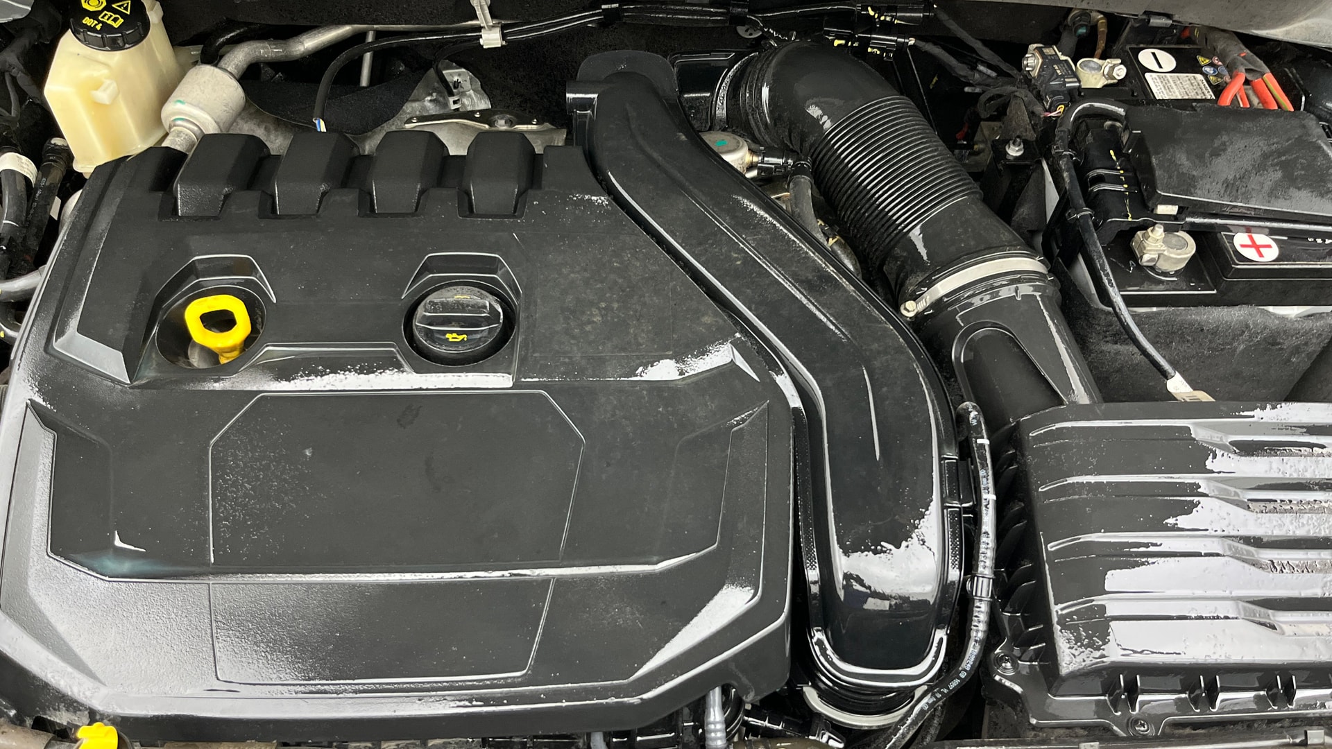 View 2022 Skoda Kushaq Style 1.5 TSI AT Image 45 Used 2022 Skoda Kushaq Style 1.5 TSI AT Image 45