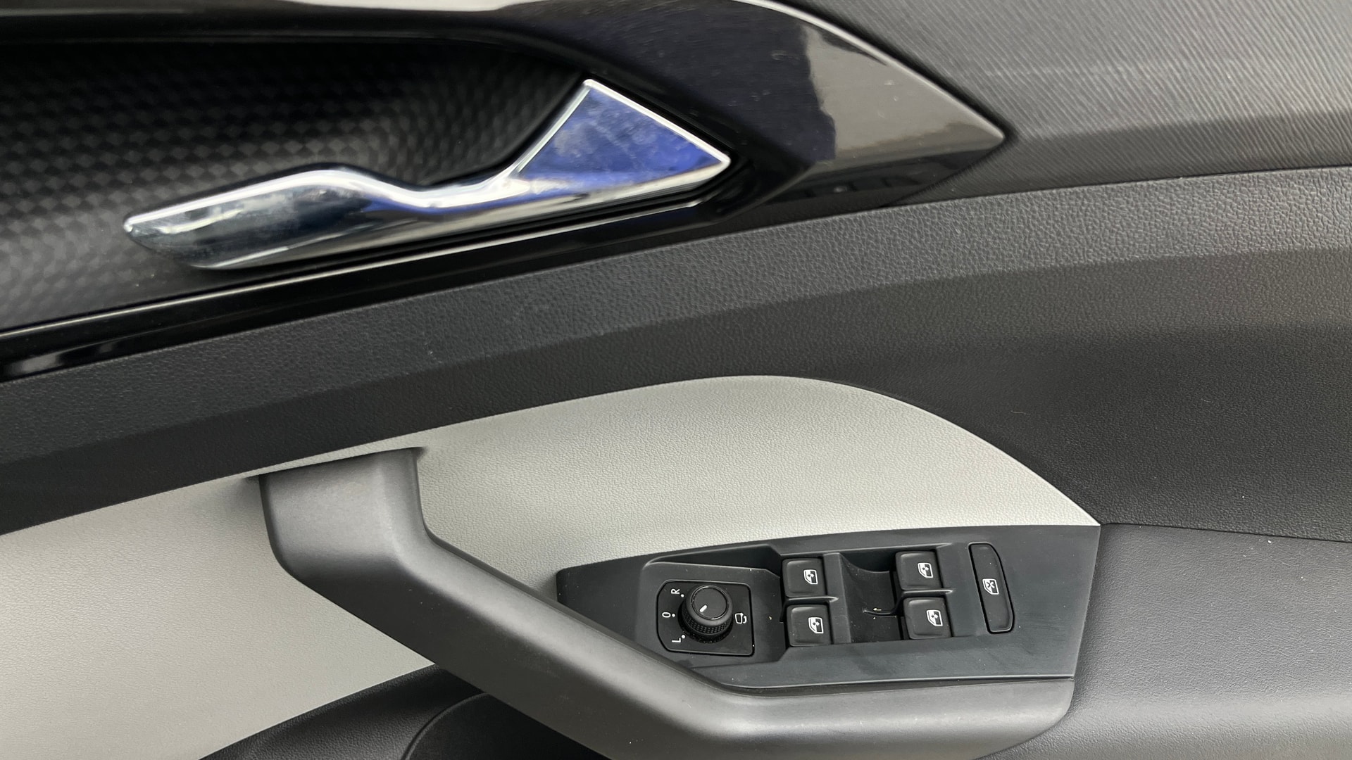 View 2022 Skoda Kushaq Style 1.5 TSI AT Image 39 Used 2022 Skoda Kushaq Style 1.5 TSI AT Image 39