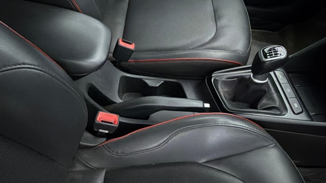 View Hyundai Verna Image 41 Used Hyundai Verna Image 41