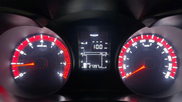 View Mahindra XUV300 Image 33 Used Mahindra XUV300 Image 33
