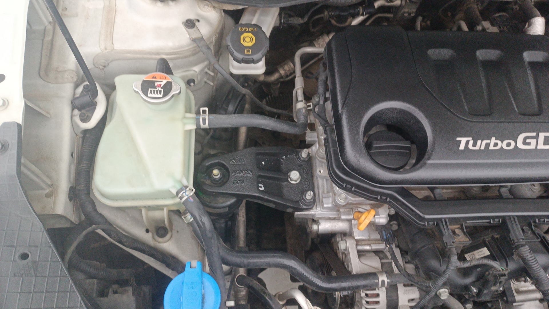 View 2019 Hyundai Venue SX (O) 1.0 Petrol Image 4 Used 2019 Hyundai Venue SX (O) 1.0 Petrol Image 4