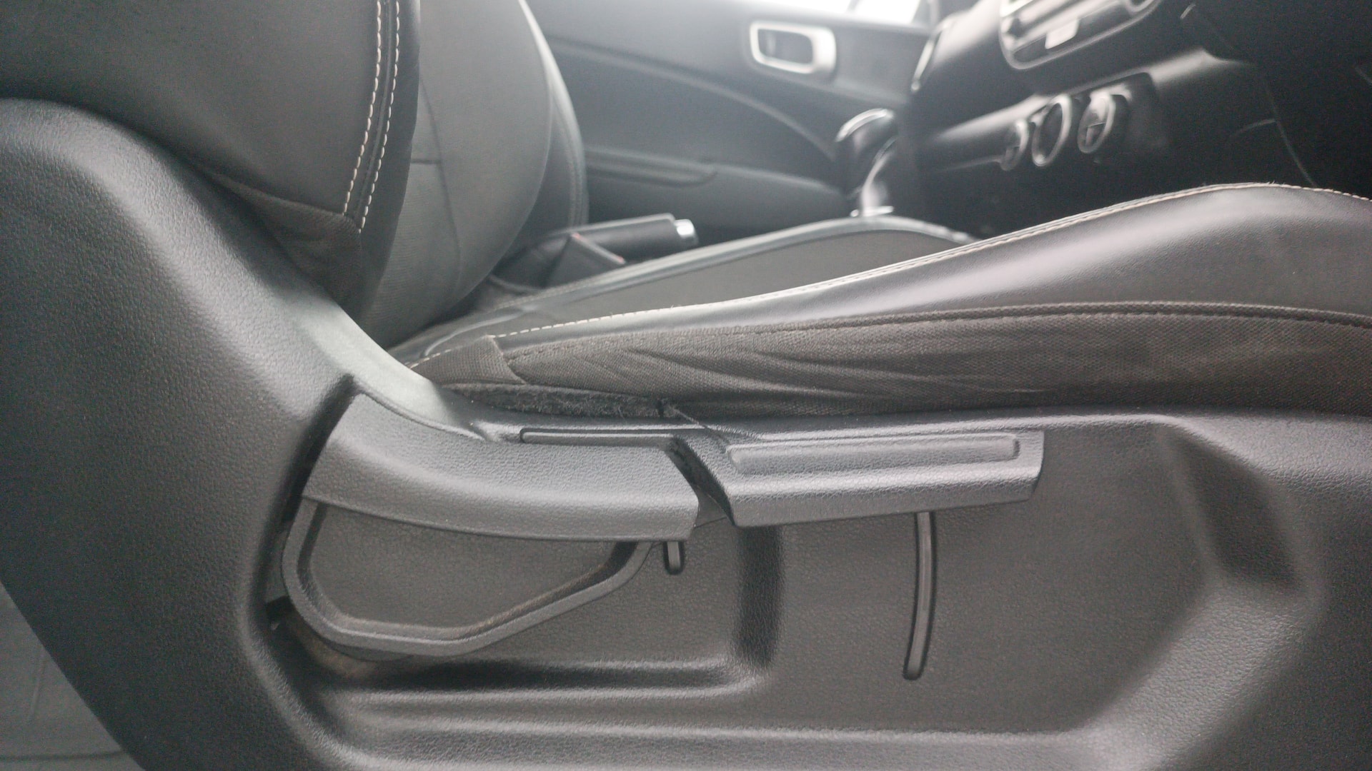 View 2019 Hyundai Venue SX (O) 1.0 Petrol Image 19 Used 2019 Hyundai Venue SX (O) 1.0 Petrol Image 19
