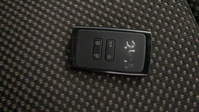 View Renault Triber Image 19 Used Renault Triber Image 19