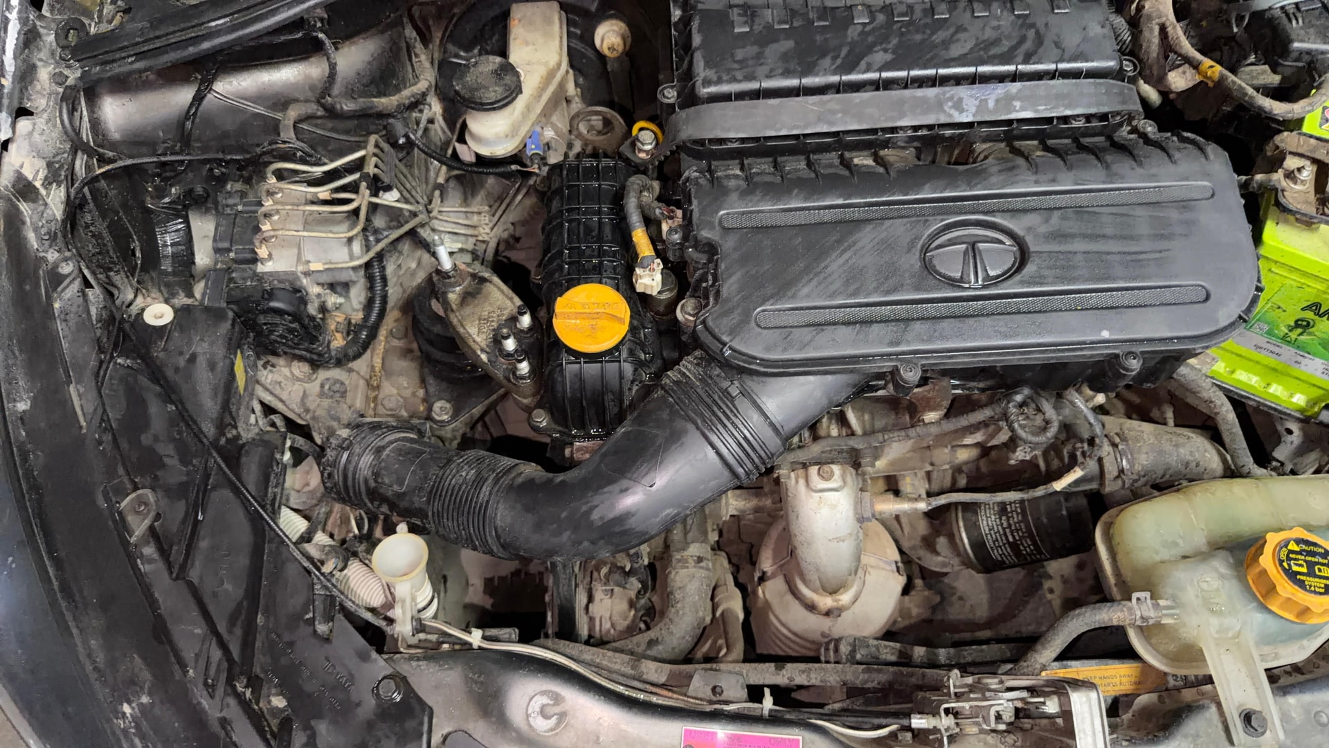 View 2021 Tata Tiago Revotorq XB Image 3 Used 2021 Tata Tiago Revotorq XB Image 3