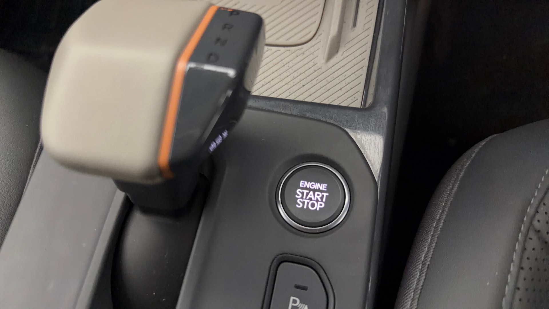 View 2025 Kia Syros HTX Plus (O) DCT Petrol Image 36 Used 2025 Kia Syros HTX Plus (O) DCT Petrol Image 36