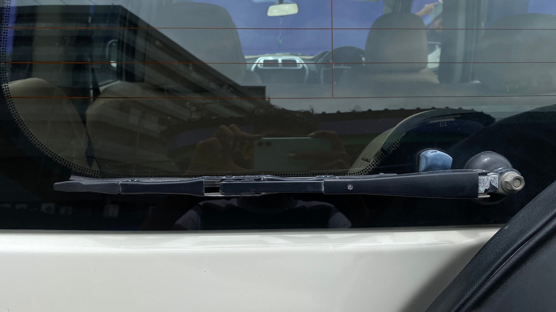 View 2017 Mahindra TUV300 T8 Image 23 Used 2017 Mahindra TUV300 T8 Image 23