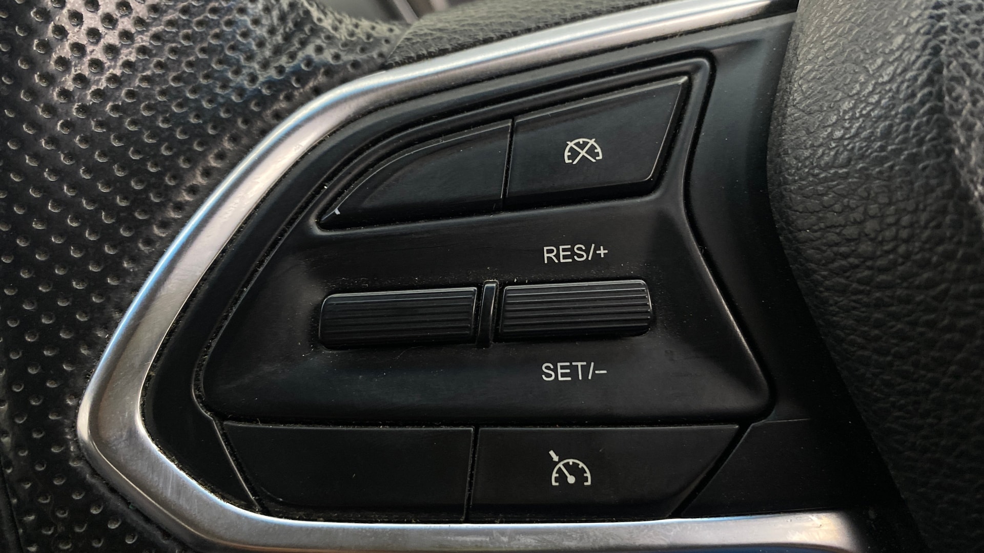 View 2020 MG Hector Smart Diesel BS IV Image 3 Used 2020 MG Hector Smart Diesel BS IV Image 3