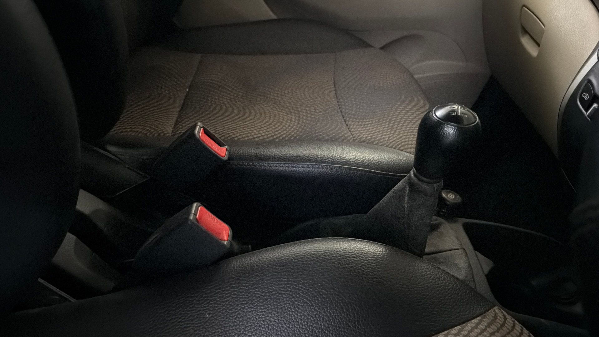Used 2015 Hyundai EON Used 2015 Hyundai EON