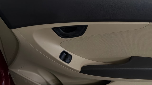 View Hyundai EON Image 37 Used Hyundai EON Image 37