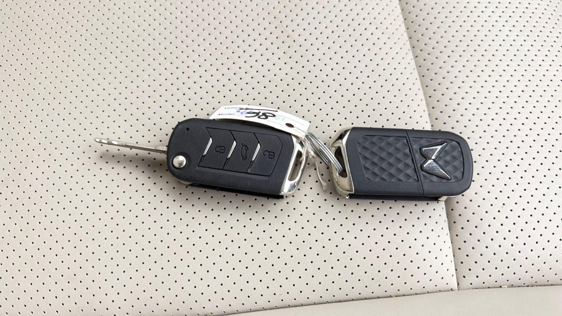 Used 2025 Mahindra XUV700 Used 2025 Mahindra XUV700