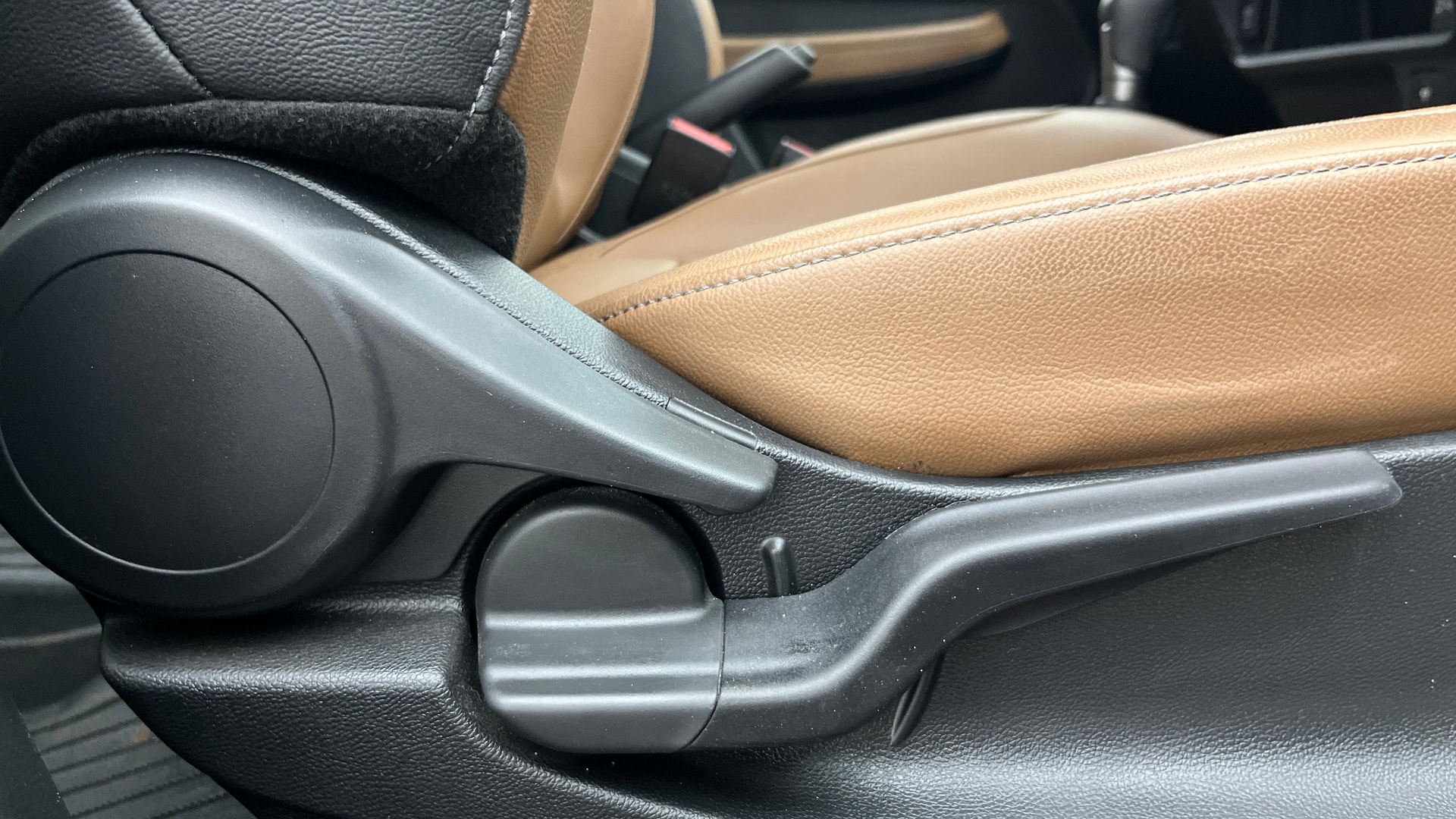 View 2025 Honda Elevate ZX CVT Image 11 Used 2025 Honda Elevate ZX CVT Image 11