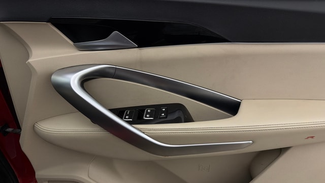 View MG Hector Image 35 Used MG Hector Image 35