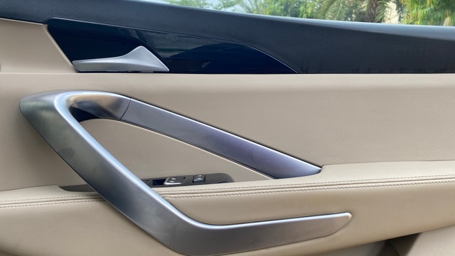 View MG Hector Image 35 Used MG Hector Image 35