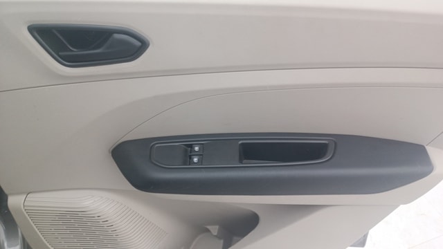 View Renault Triber Image 33 Used Renault Triber Image 33