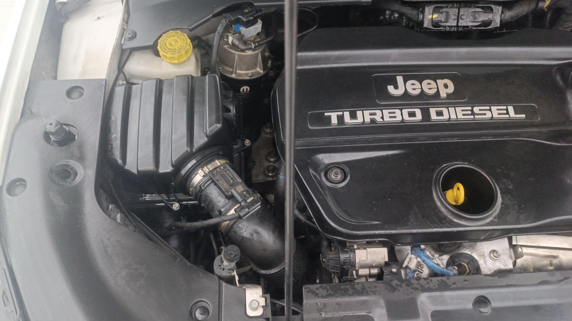 View 2023 Jeep Compass Limited 1.4 Multi AIR Petrol DDCT AT BS IV Image 3 Used 2023 Jeep Compass Limited 1.4 Multi AIR Petrol DDCT AT BS IV Image 3
