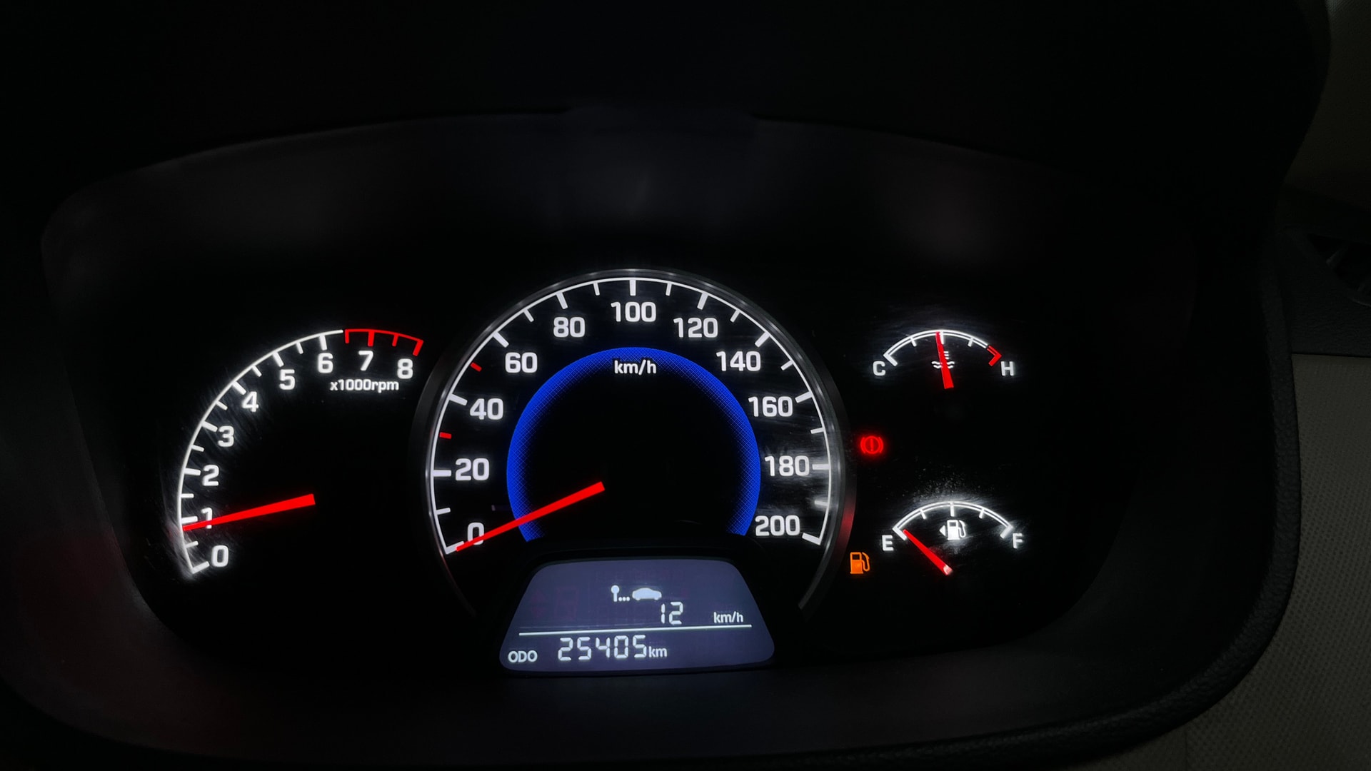 View 2019 Hyundai Grand i10 Sportz 1.2 Kappa Image 34 Used 2019 Hyundai Grand i10 Sportz 1.2 Kappa Image 34