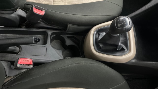 View Hyundai Xcent Image 38 Used Hyundai Xcent Image 38