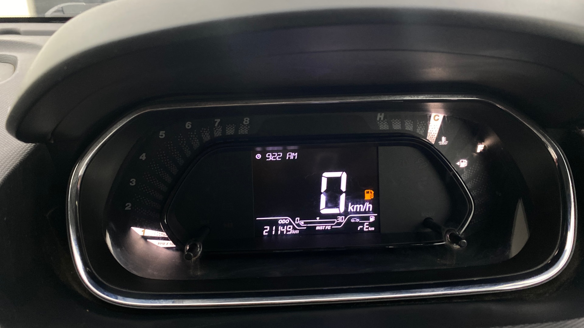 View 2022 Tata Tiago Revotorq XB Image 34 Used 2022 Tata Tiago Revotorq XB Image 34
