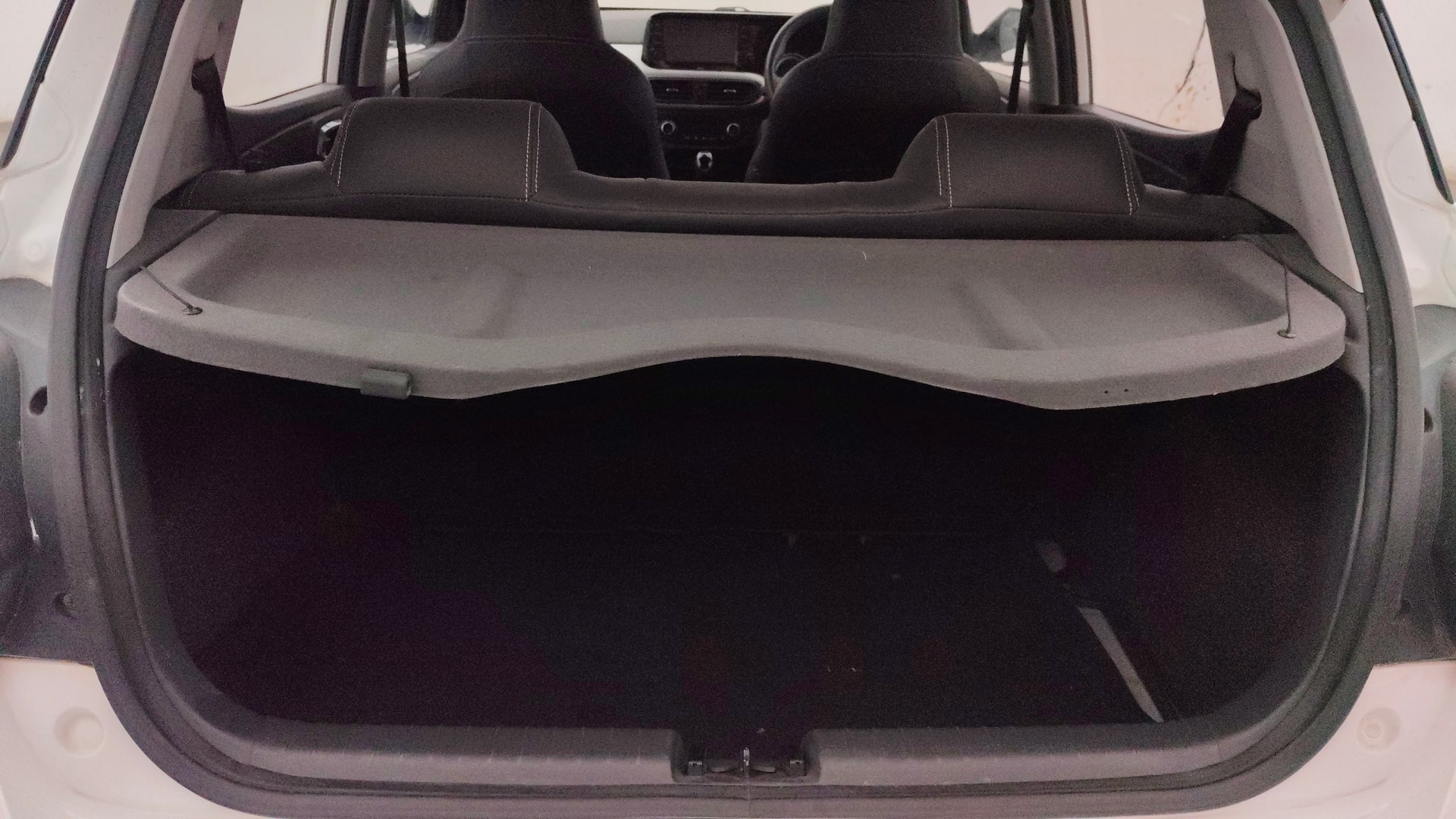 View 2020 Hyundai Grand i10 Nios Sportz Petrol AMT Image 10 Used 2020 Hyundai Grand i10 Nios Sportz Petrol AMT Image 10