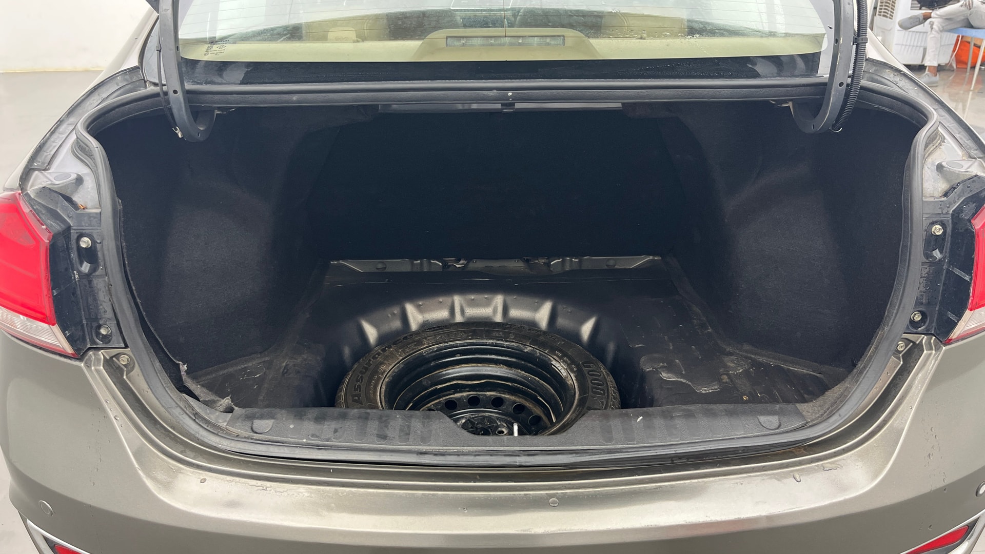 View 2018 Maruti Suzuki 1000 Base Variant Image 11 Used 2018 Maruti Suzuki 1000 Base Variant Image 11