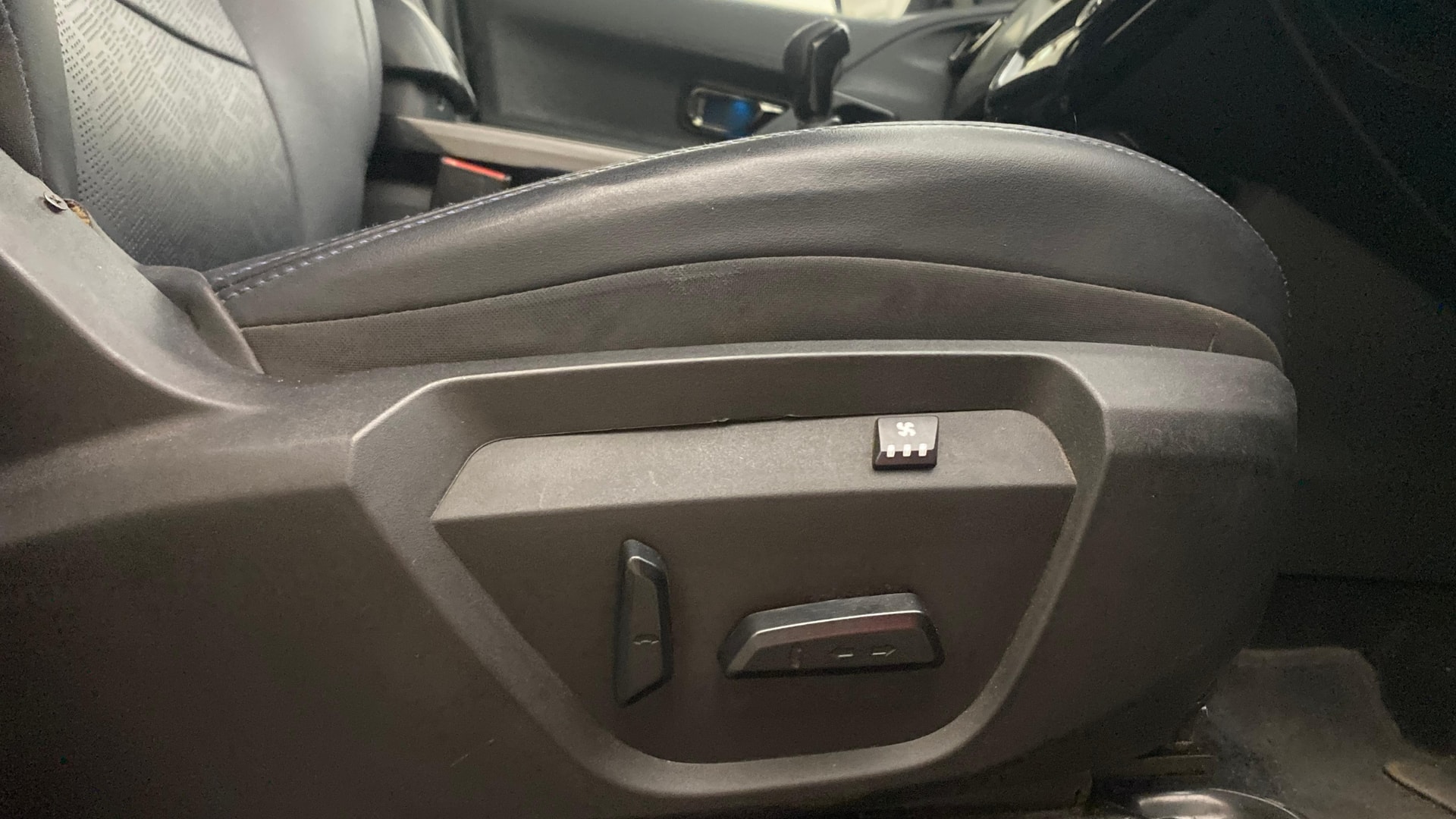 Used 2022 Tata Safari Used 2022 Tata Safari