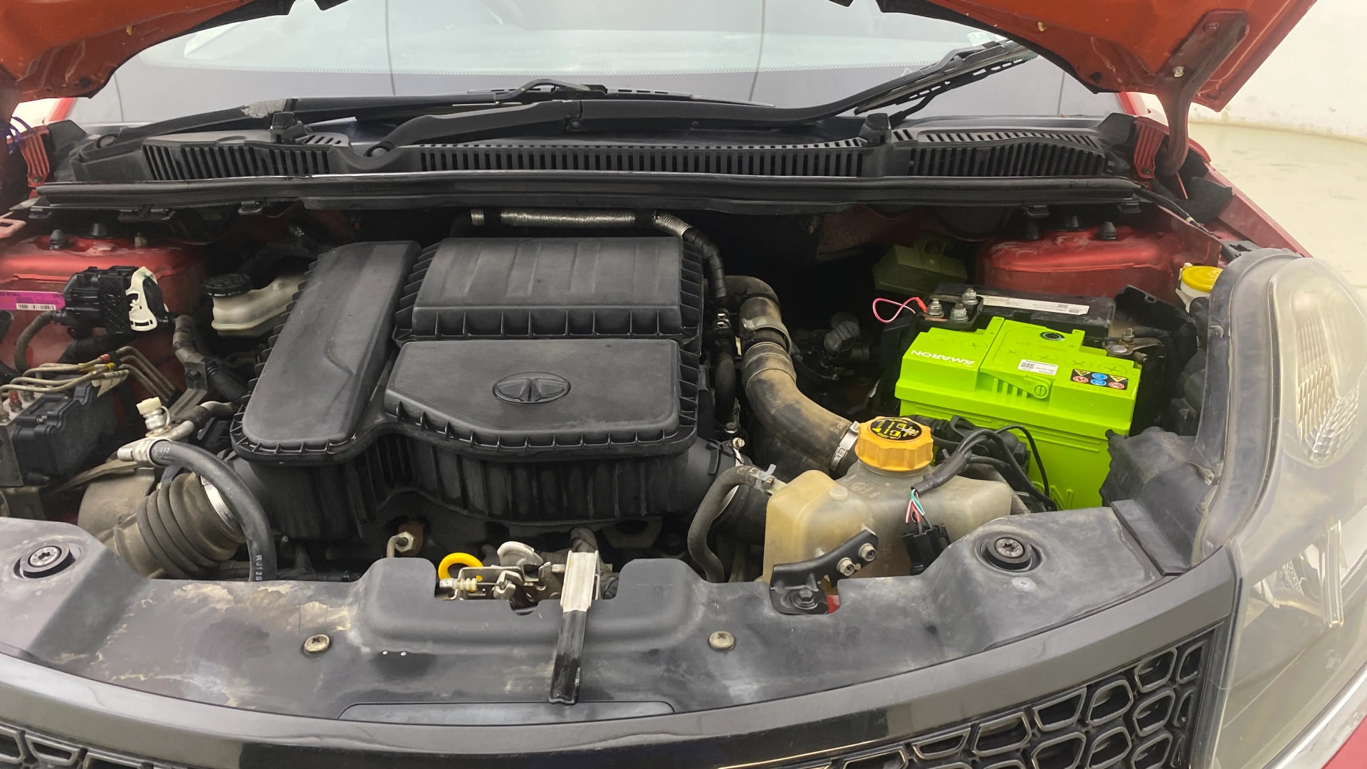 View 2018 Tata Nexon Revotorq XM Image 13 Used 2018 Tata Nexon Revotorq XM Image 13