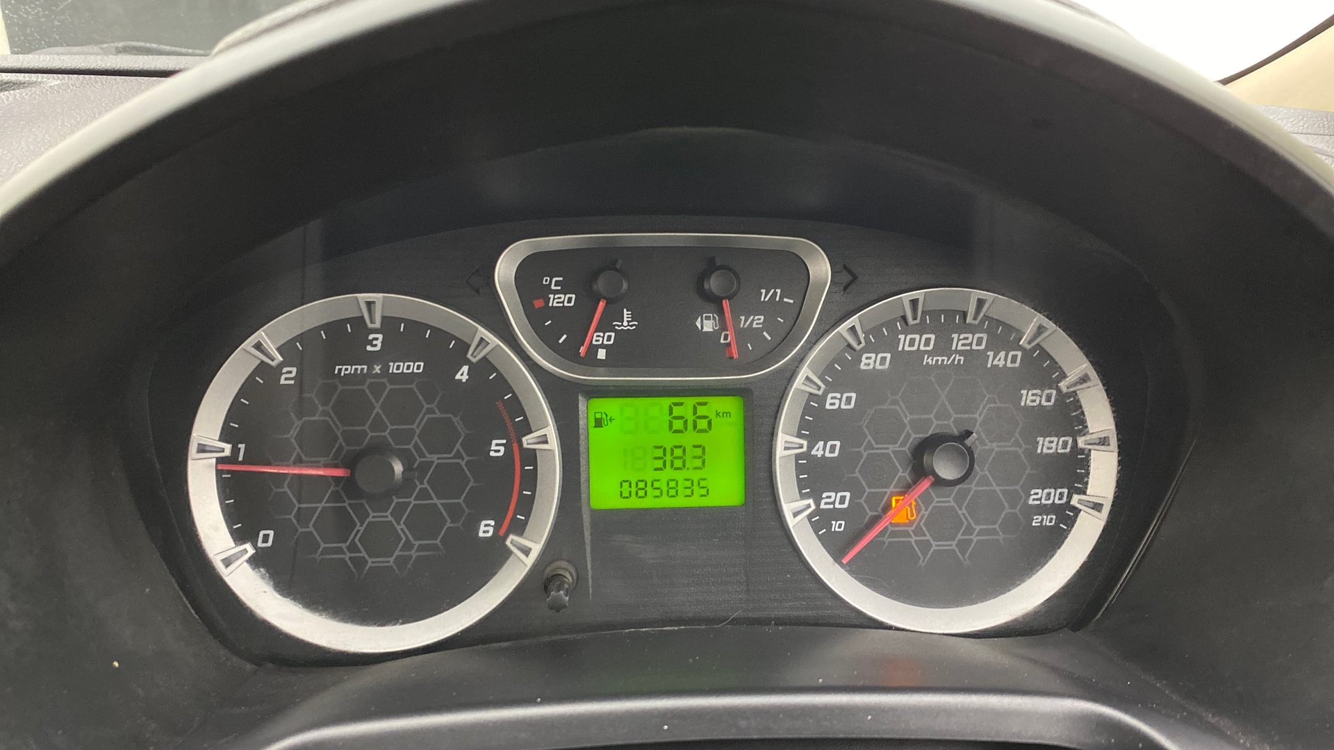 View 2014 Ford Fiesta 1.5 Diesel Titanium Image 19 Used 2014 Ford Fiesta 1.5 Diesel Titanium Image 19