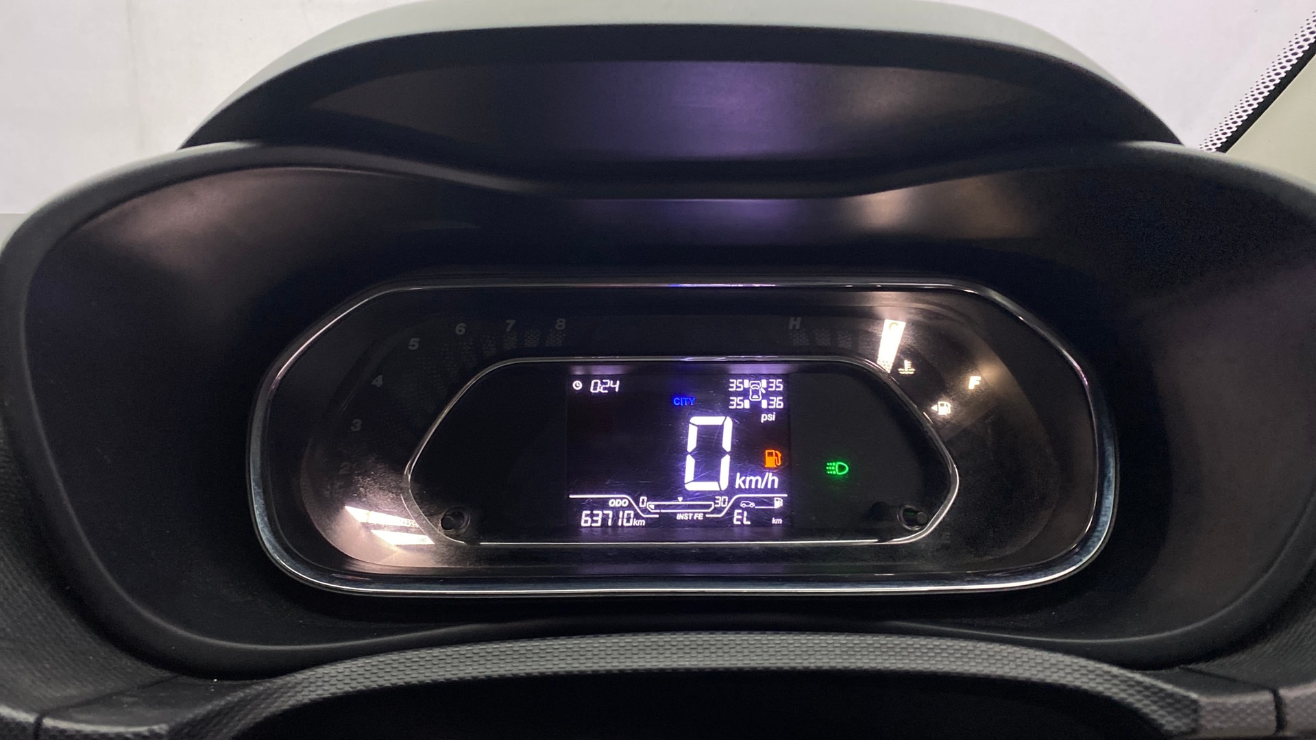 View 2021 Tata Nexon Revotron XE Image 37 Used 2021 Tata Nexon Revotron XE Image 37